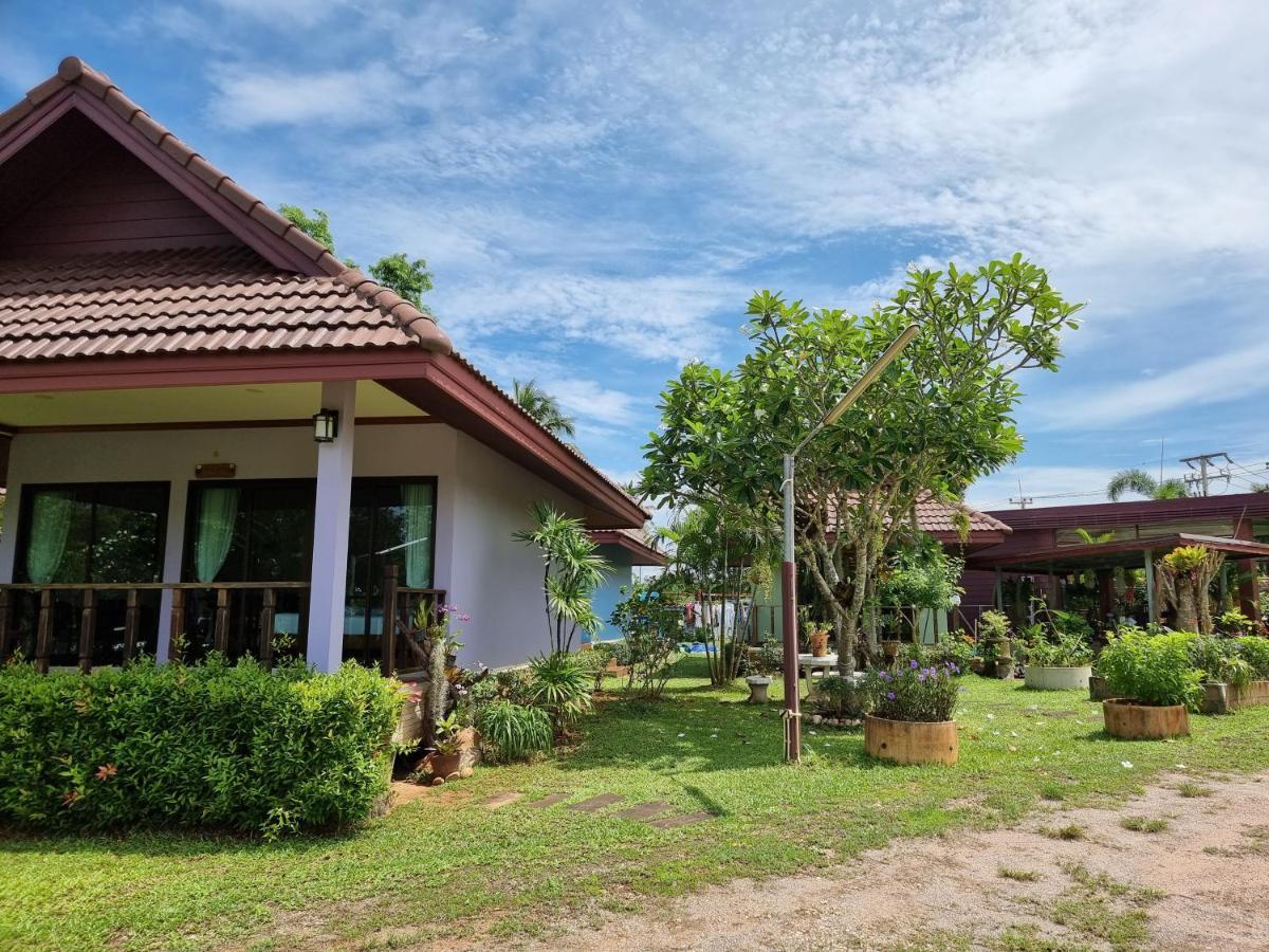 Pawarisa Resort Pathio Kültér fotó
