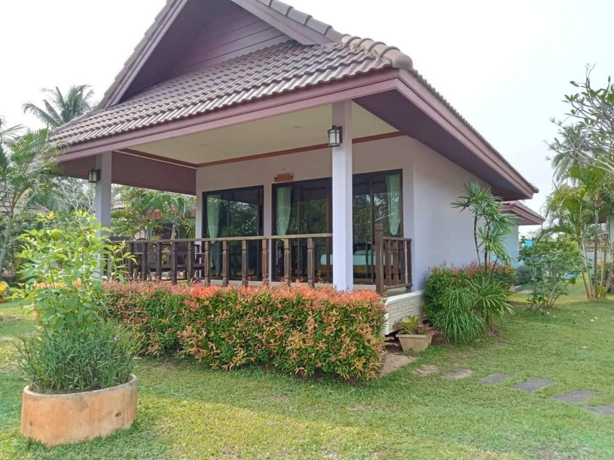 Pawarisa Resort Pathio Kültér fotó